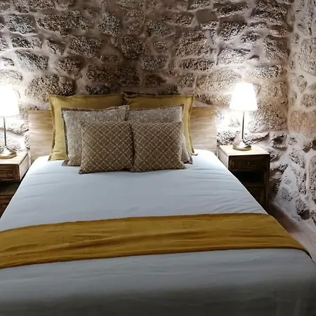 Cantinho D'aldeia Casa de Férias