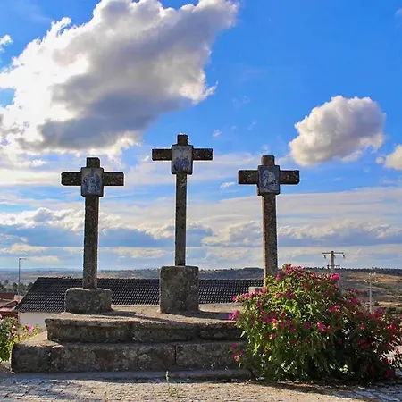 Casa de Férias Cantinho D'aldeia *