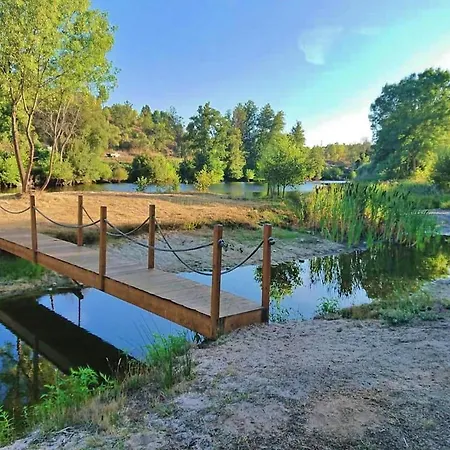 Casa de Férias Cantinho D'aldeia *