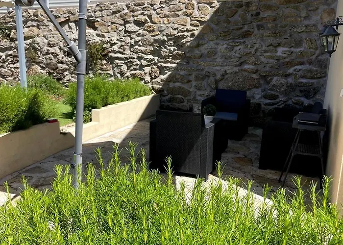 Cantinho D'aldeia Holiday home Guarda